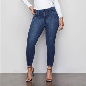 Like NEW Good Legs Size 28 LONG Blue Jeans